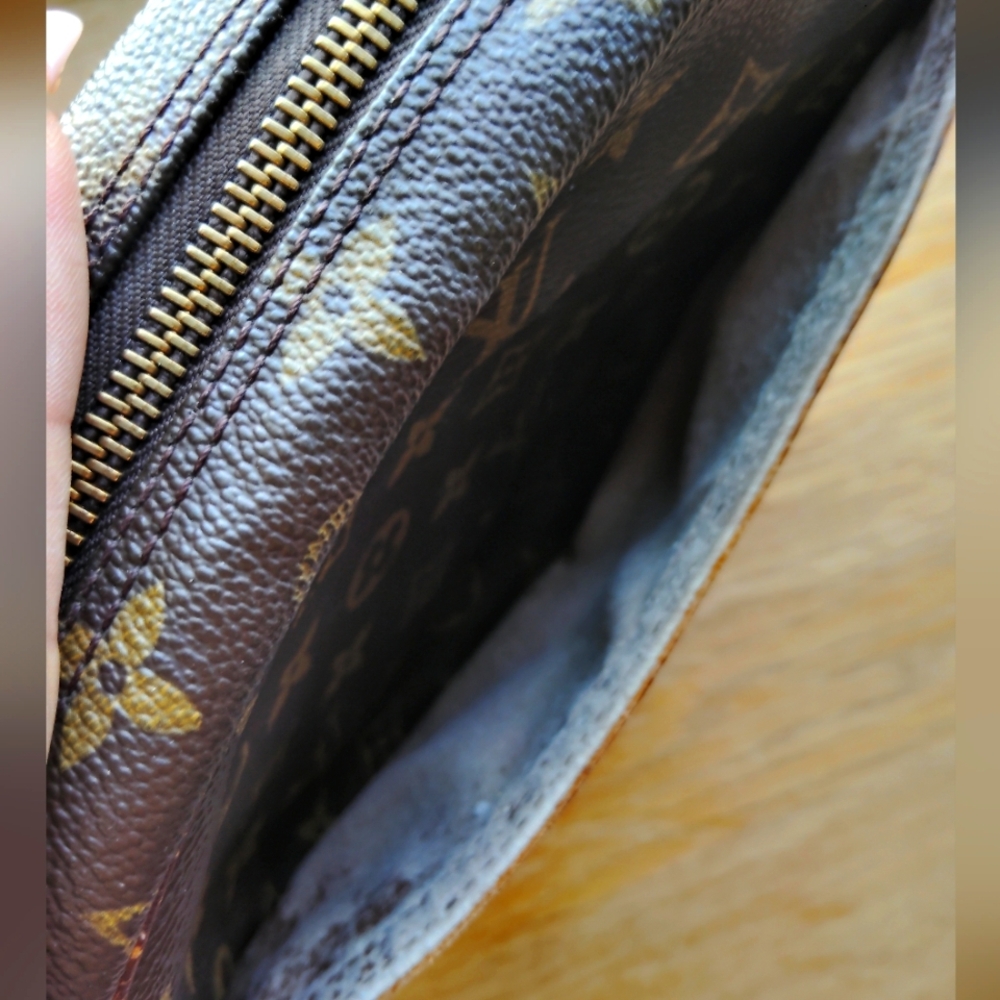 Louis Vuitton Juene Fille Crossbody Bag - Picture 10 of 11
